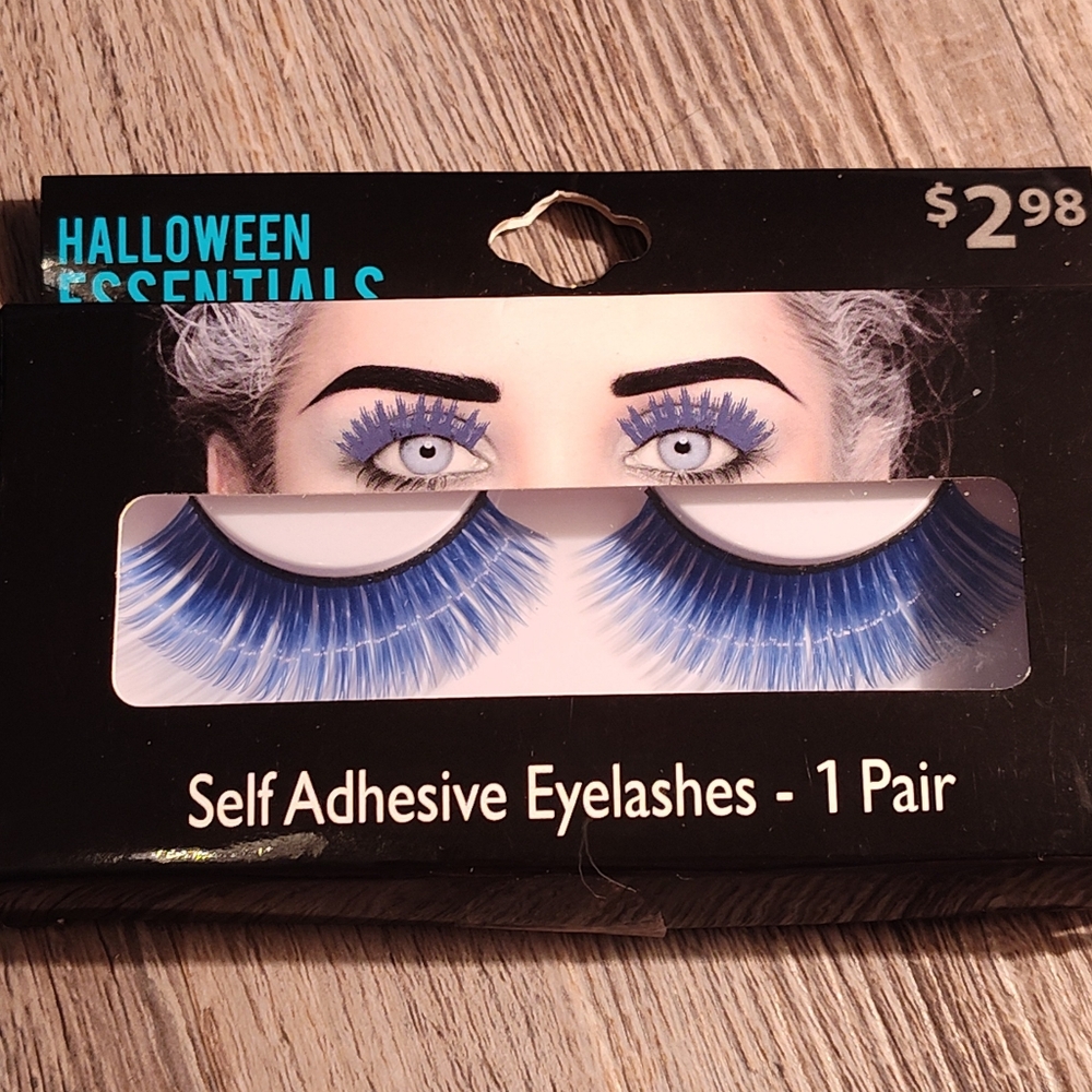 NEW! Lash Bundle (9 Items) - Picture 5 of 10